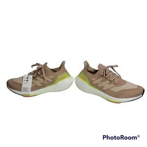 ADIDAS‎ Ultraboost 21 SIZE 9
